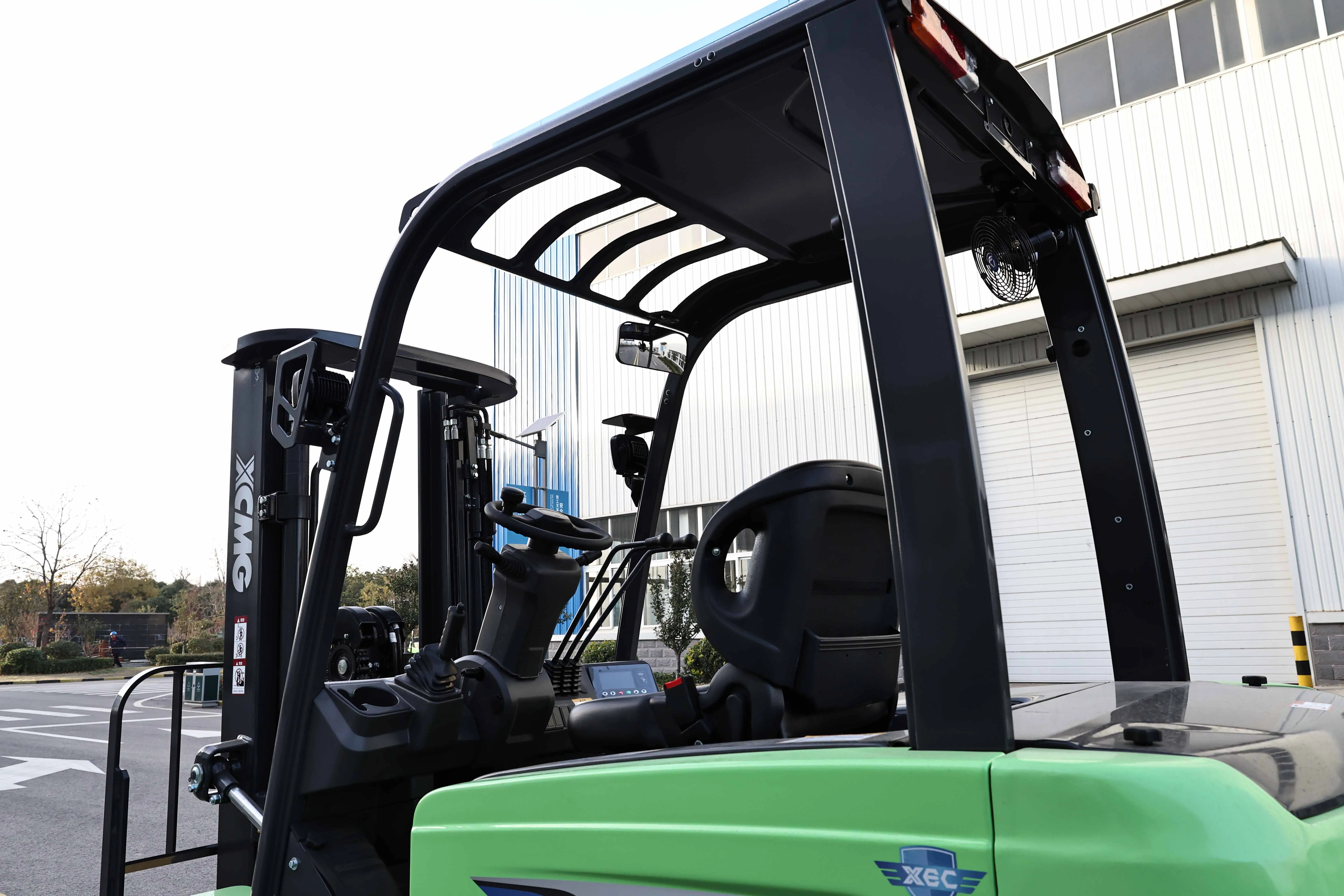 XCMG Official 3 Ton Electric Forklift Truck Xcb30-S Small Counterbalanced Forklift with Battery